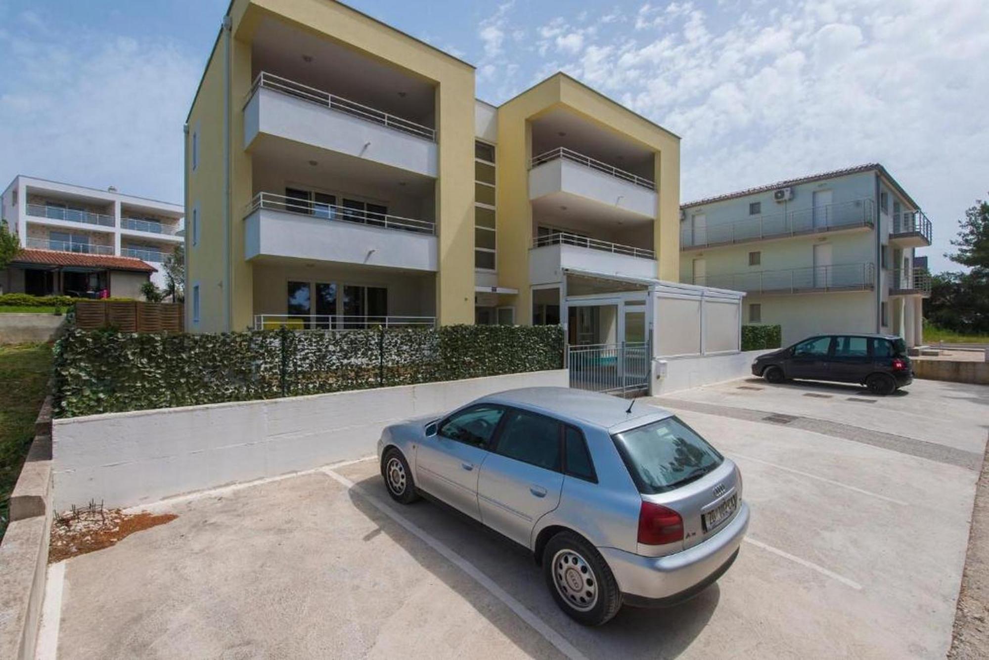 Apartments Villa Ema Zadar Exterior foto